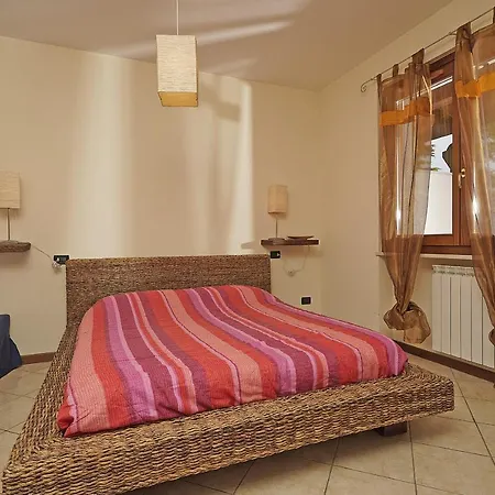 Apartment Gardagate - Borgo Delle Colline Manerba del Garda