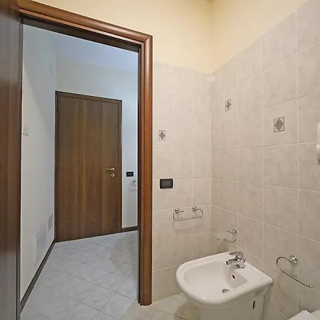 Gardagate - Borgo Delle Colline Apartment Manerba del Garda