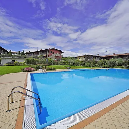 Gardagate - Borgo Delle Colline *